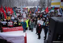 Photo of Жители протестуют против строительства завода